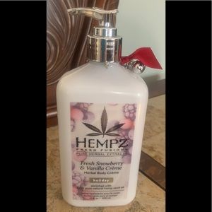Hempz Fresh Snowberry & Vanilla Creme